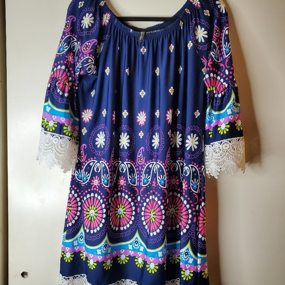 White Mark Dresses & Skirts - Beautiful dress